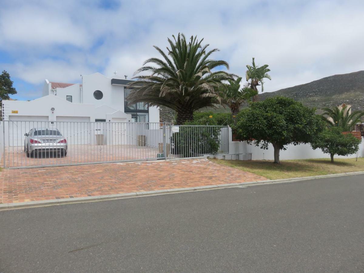 Cape White Villa Crawley エクステリア 写真