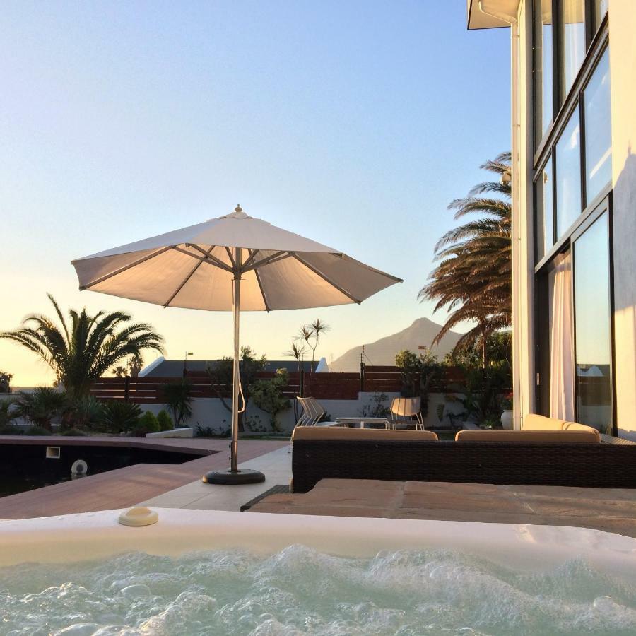 Cape White Villa Crawley エクステリア 写真